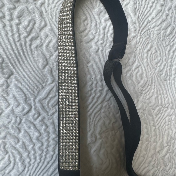 Victoria's Secret Black very sexy with Underwire Support and Adjustable Straps - Picture 6 of 8